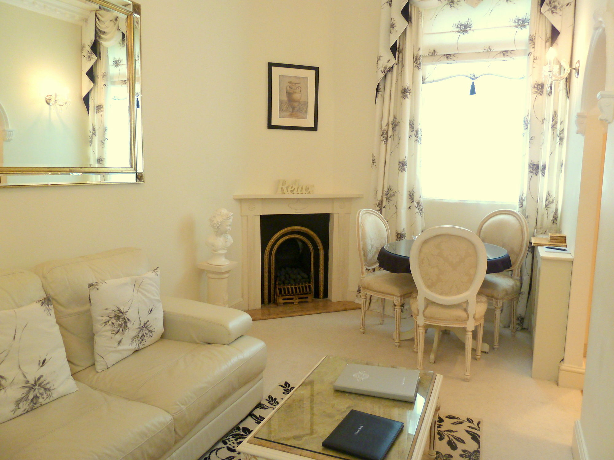 Tramontane Apartment At Hesketh Crescent Torquay Extérieur photo